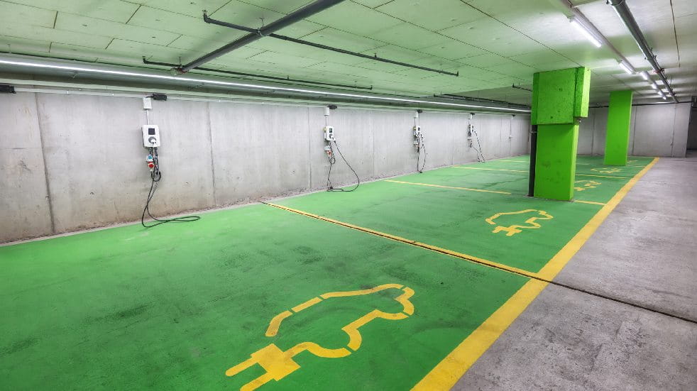 electric car garage